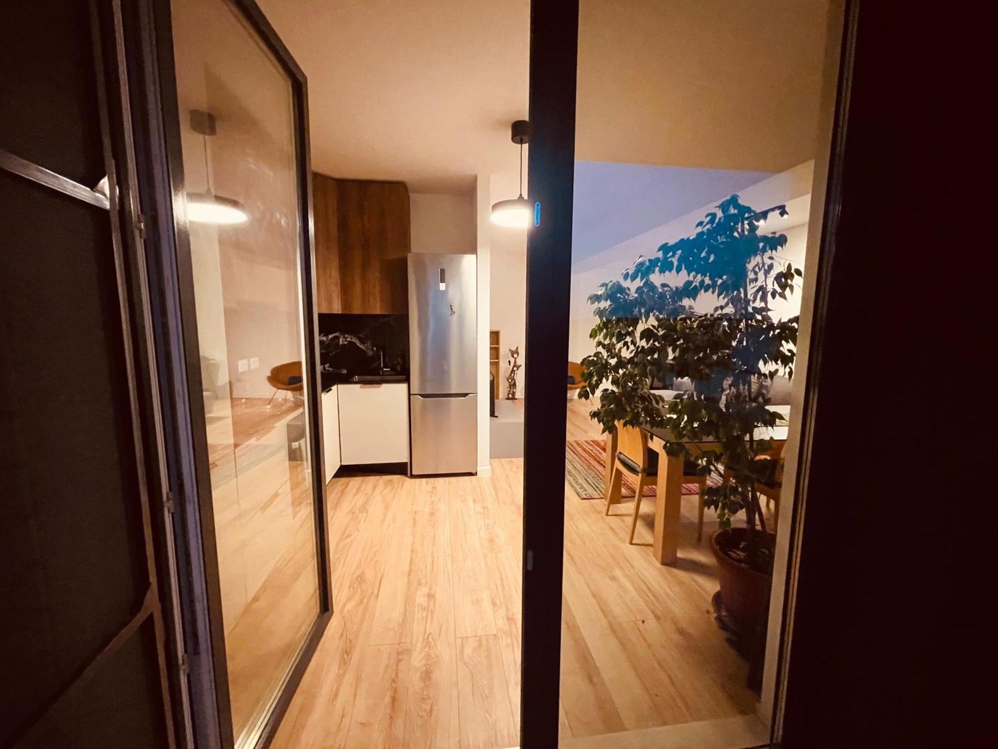 Air Otopeni Apartment Bagian luar foto