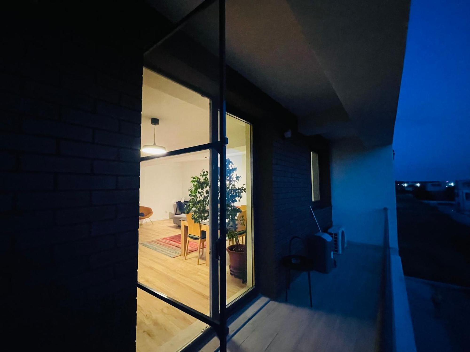 Air Otopeni Apartment Bagian luar foto