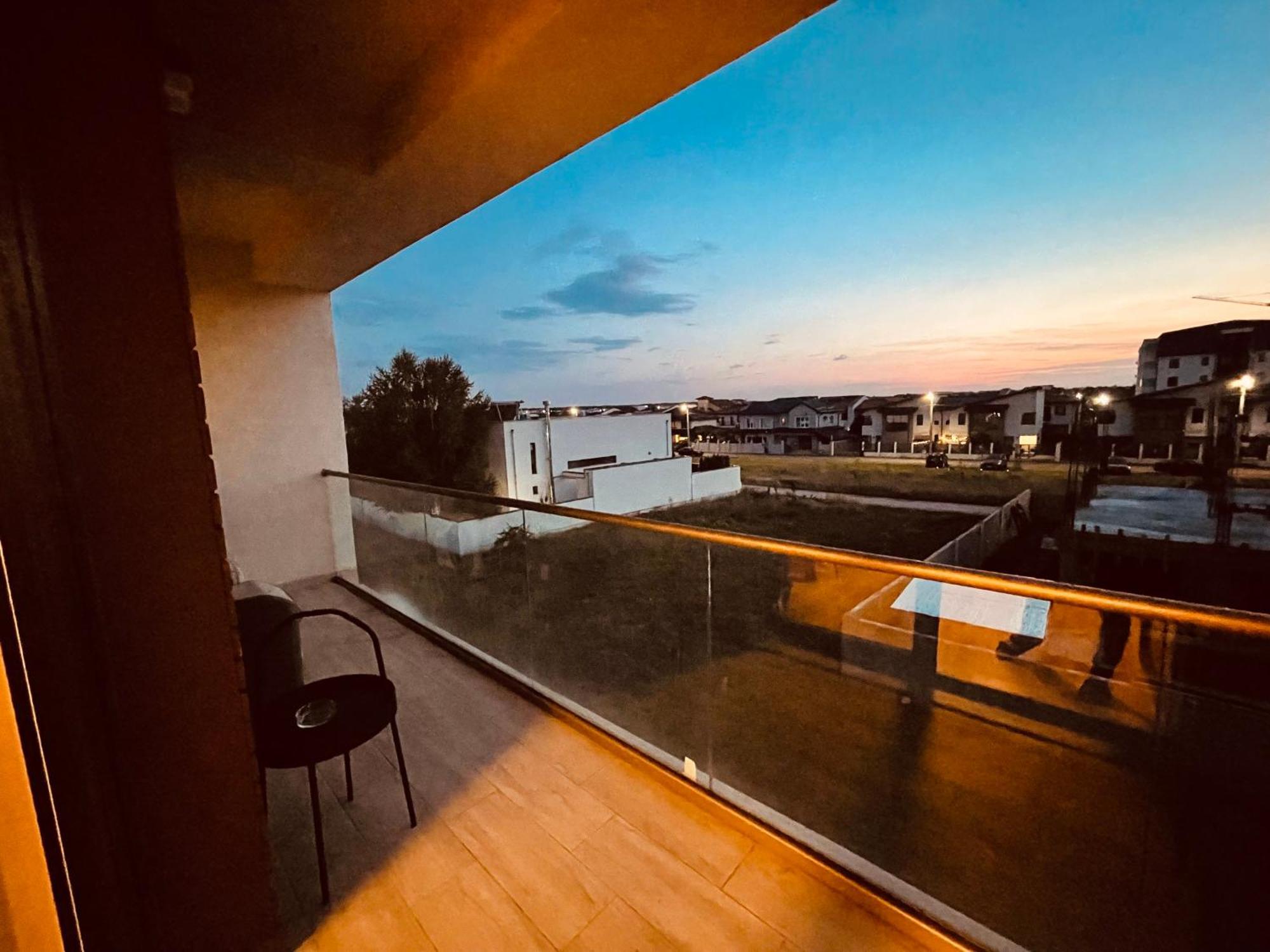 Air Otopeni Apartment Bagian luar foto